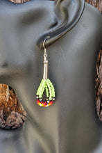 Load image into Gallery viewer, Wishigupü Earrings-Lime