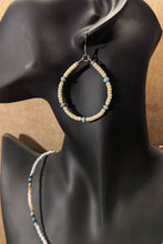 Load image into Gallery viewer, Turquoise Howlite Heishi &amp; Off White Hoops
