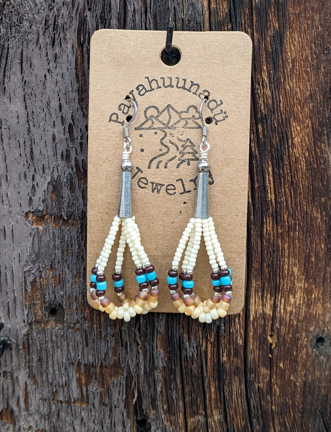 Wishigupü Earrings-Turquoise & Tan