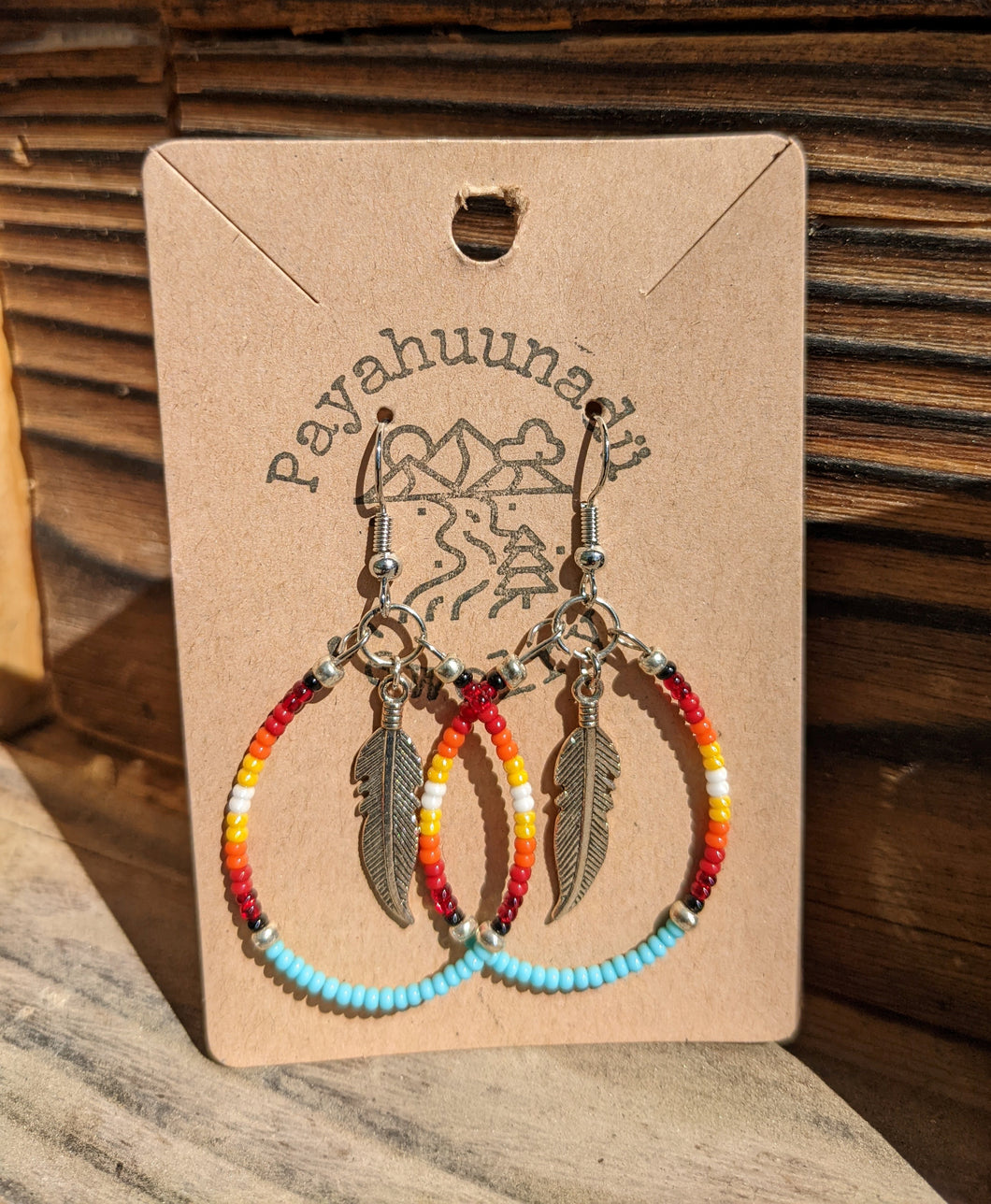 Tabetsibuipü Earrings